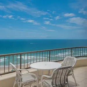 Aparthotel Norfolk Luxury Beachfront, Gold Coast